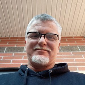 Meet your Posher, Ron